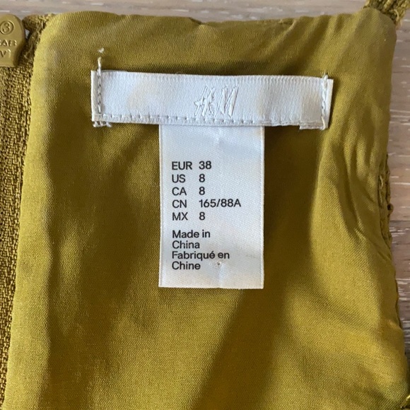 HP 🎉 H&M crotchet green v-neck dress. Size 8. - Picture 3 of 6